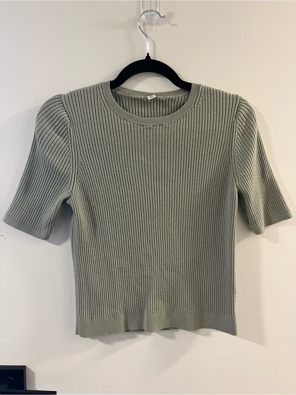 Uniqlo Ribbed Short-Sleeve Knit Top in Sage